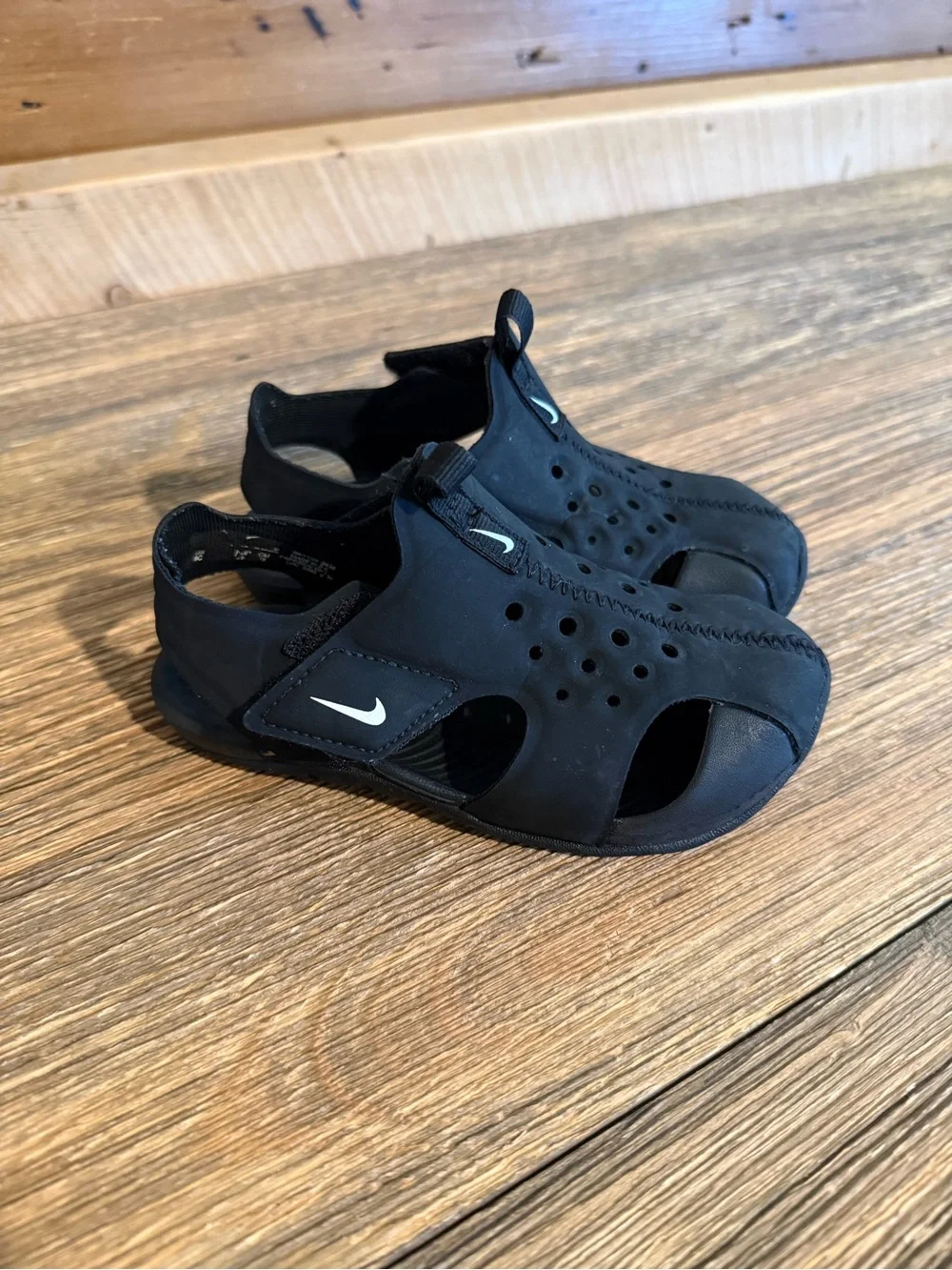 Nike Kids' Black Water-Friendly Sandals